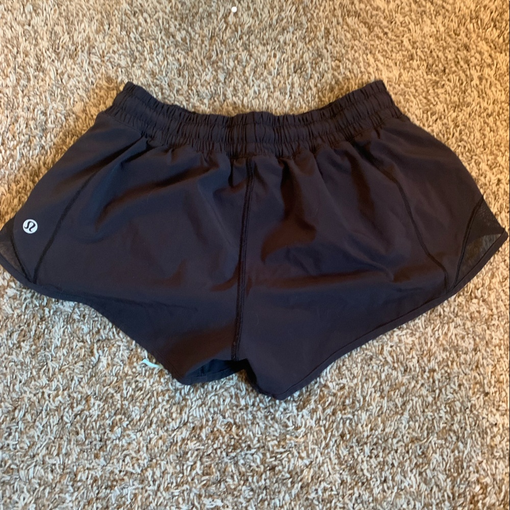 LULULEMON HOTTY HOT SHORTS